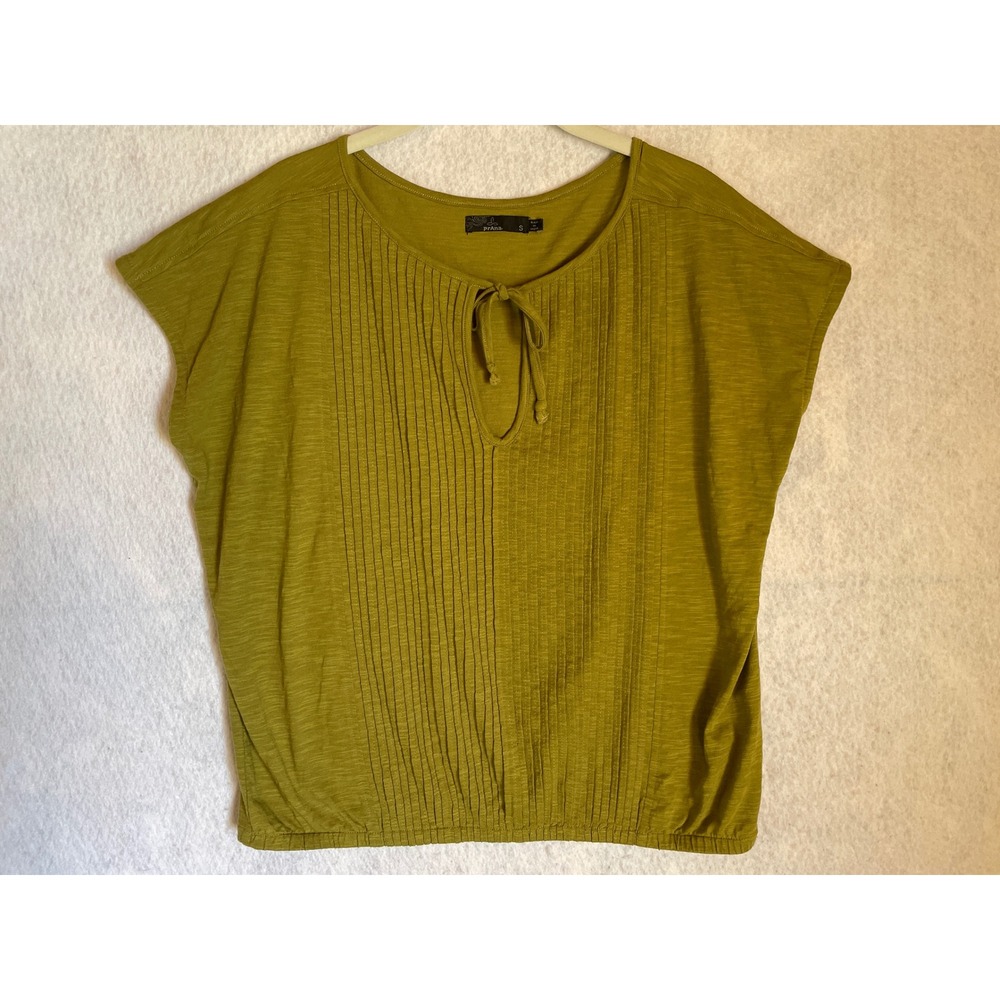 Prana Olive Green Slub Knit Pintuck Keyhole Tie Front Cap Sleeve Top Small
